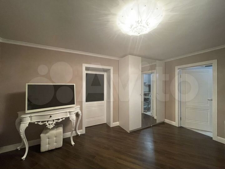 2-к. квартира, 38 м², 2/4 эт.