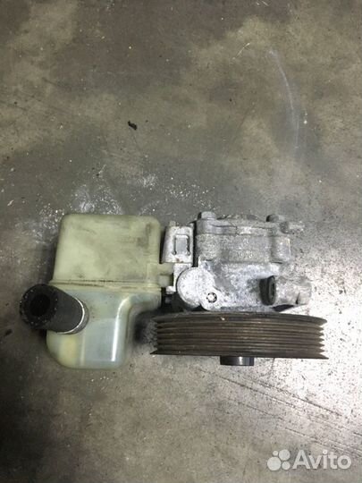 Насос гидроусилителя Mazda 3 BK 2.0 2006-2009