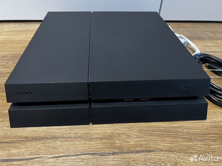 Sony playstation 4 1tb + игры