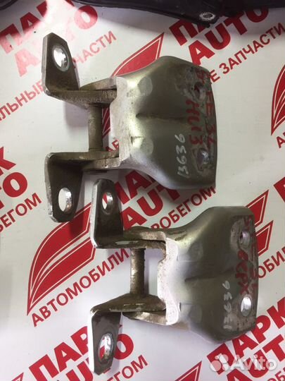 Петли дверей Hyundai Santa Fe 2010