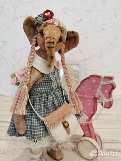 Слоняша Майя