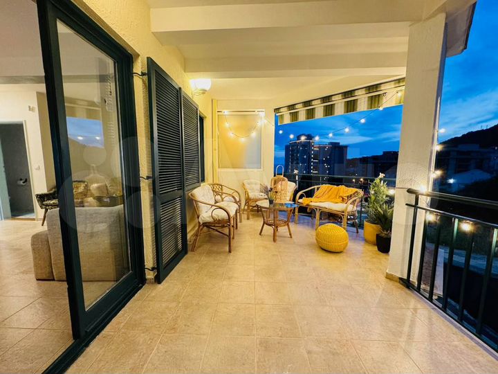 2-к. квартира, 100 м² (Черногория)