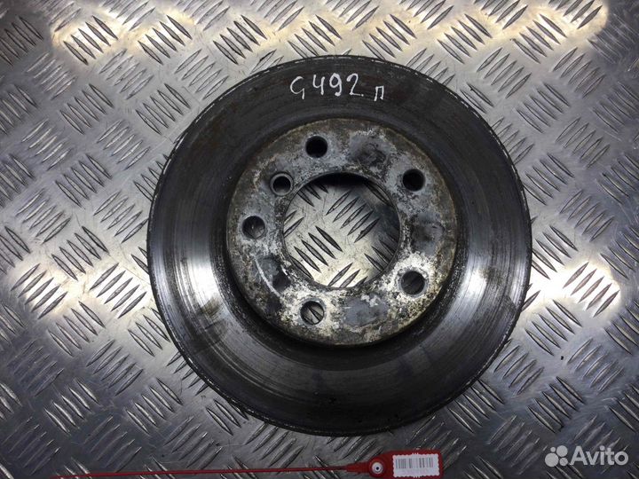 Диск тормозной передний BMW 5-Series M52B25