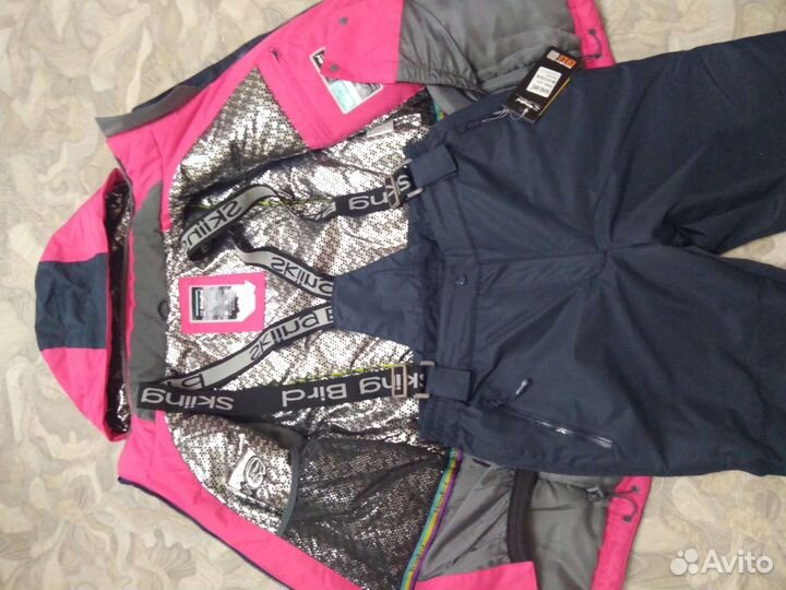 Костюм горнолыжный новый