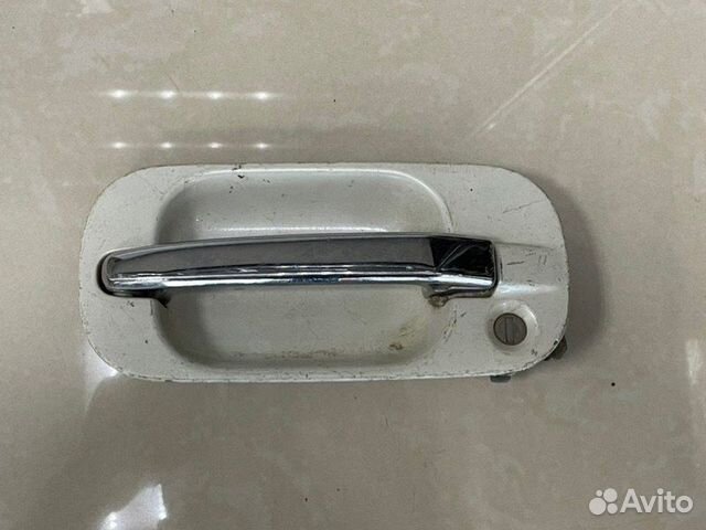 Ручка двери внешняя левая Honda Mobilio