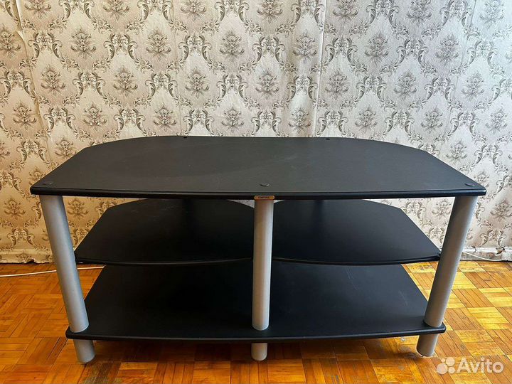 Тумба под телевизор