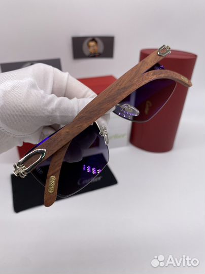 Очки cartier с деревянными дужками