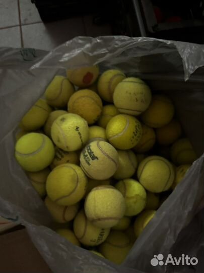Теннисные мячи