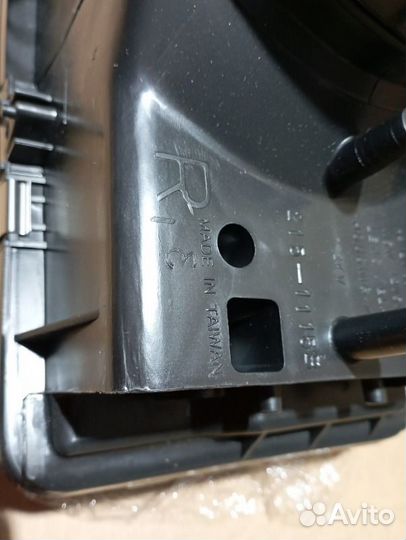 Фара правая Nissan Sunny 88-92