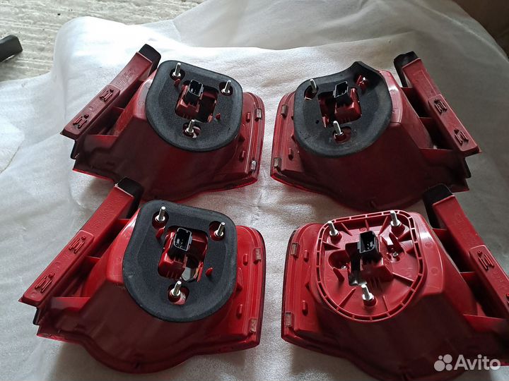 Фонари задние Volkswagen Passat B6 оригинал