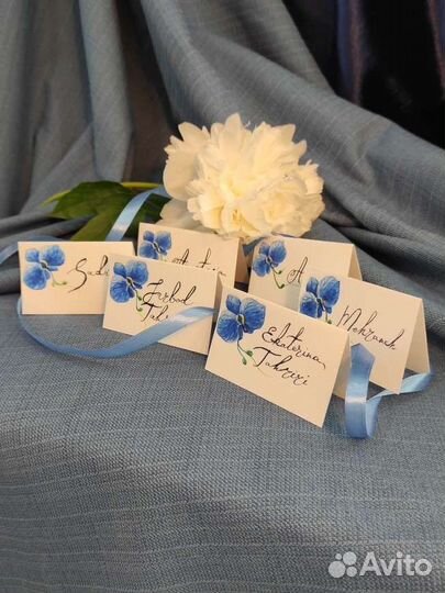 Карточки для рассадки гостей на свадьбе