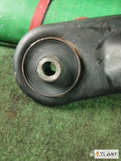 Рычаг передний правый suzuki carry truck