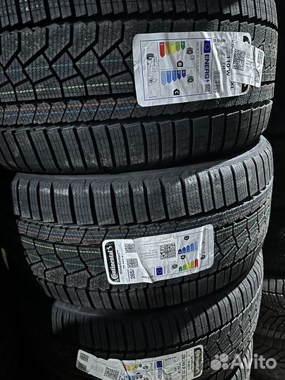 Continental ContiWinterContact TS 860S 285/40 R22 и 325/35 R22 114W