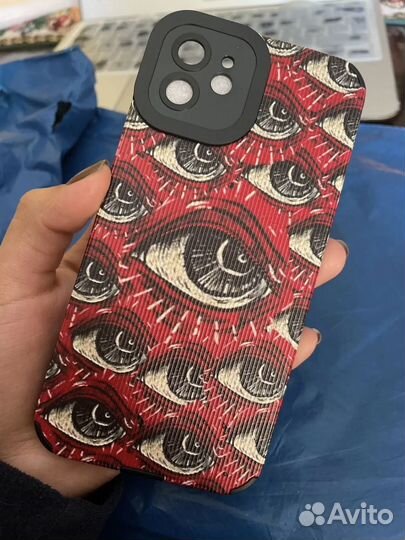 Чехлы на iPhone