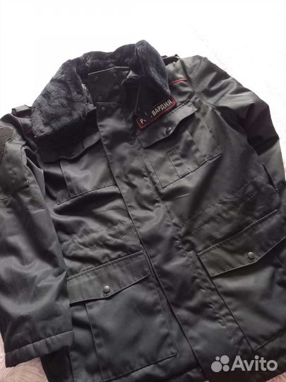 Женская форма полиции