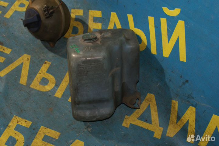 Расширительный бачок Seat Toledo