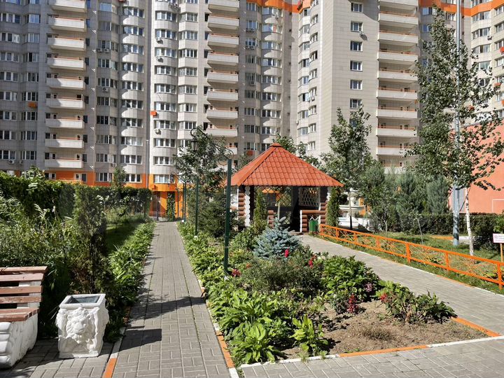 3-к. квартира, 104 м², 11/25 эт.