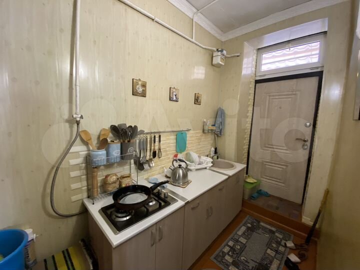 4-к. квартира, 65 м², 1/2 эт.