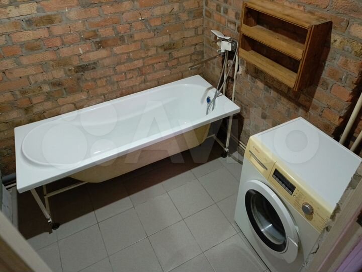 4-к. квартира, 72,3 м², 1/3 эт.