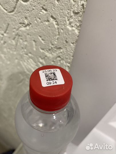 Вода родниковая, минеральная