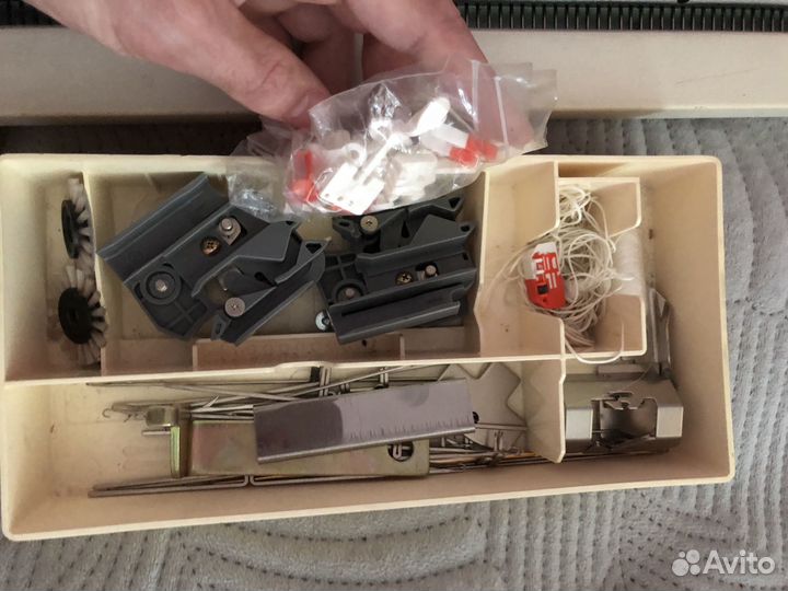 Вязальная машина Silver Reed SK 280