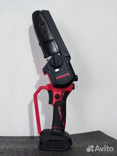 Пила цепная аккумуляторная