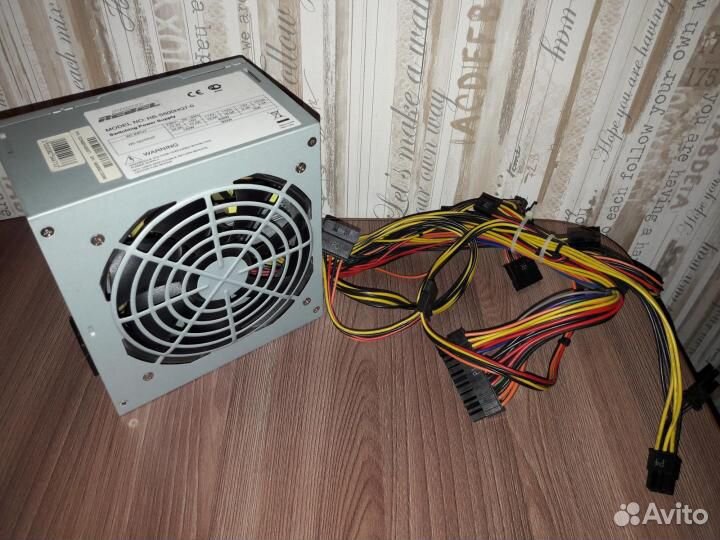 Блоки питания - IN WIN 450 вт (с 6 пин на в.карту)