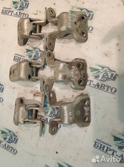 Петля двери Suzuki Liana I (2001—2006)