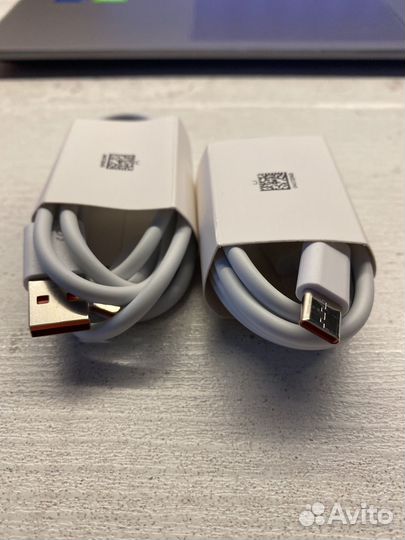 Кабель для зарядки телефона