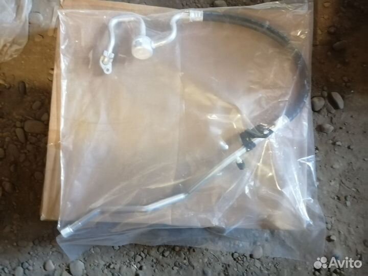 Новая трубка компрессора кондиционера Cadillac CTS