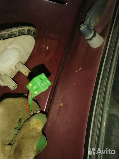 Водительское зеркало на гранту электро