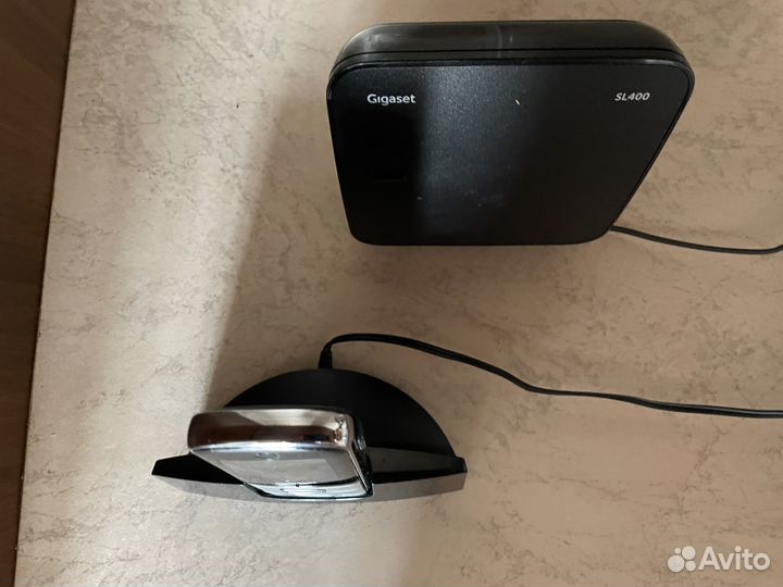 Беспроводной телефон Gigaset SL400