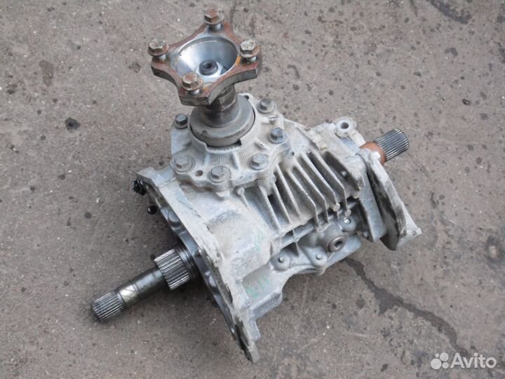 Раздатка 2 литра механика Рено Дастер