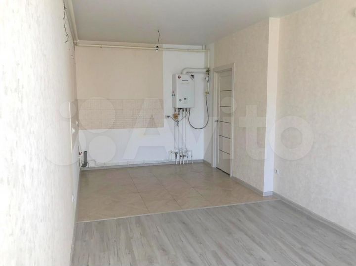 2-к. квартира, 58 м², 2/4 эт.