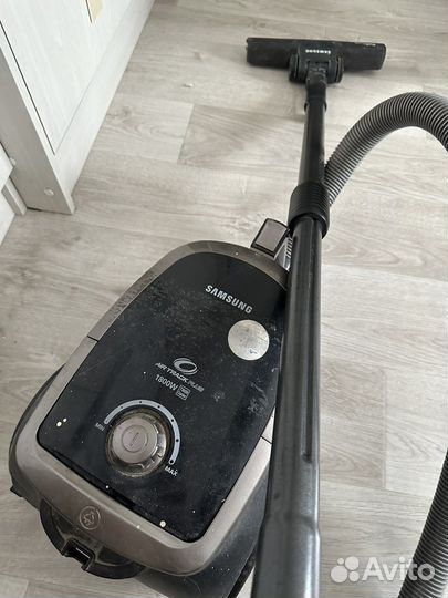 Пылесос Samsung air track 1800w