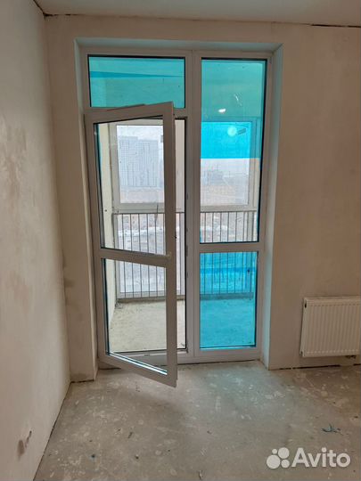 Балконная дверь и окно