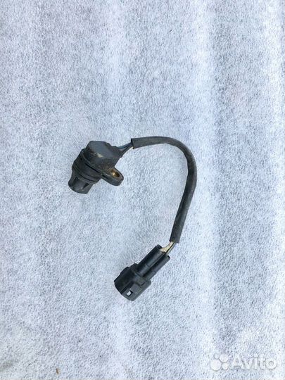 Yamaha YZF R6 05 датчик распредвала