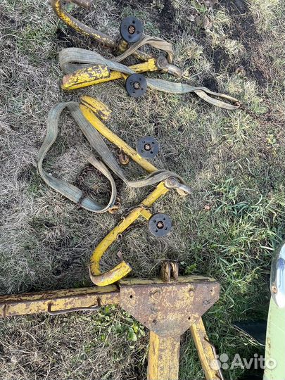 Треверса для подьема машин