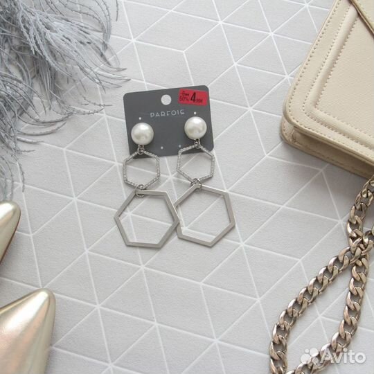 Км Брендовые серьги