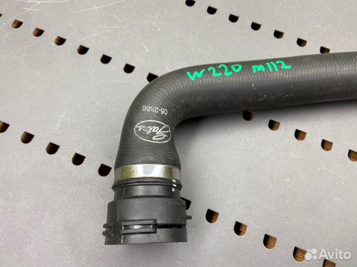 Патрубок Mercedes-Benz S-Class W220 M112.944 3.2