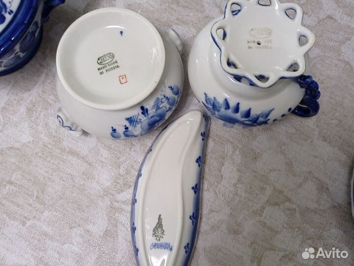 Фарфоровая посуда гжель