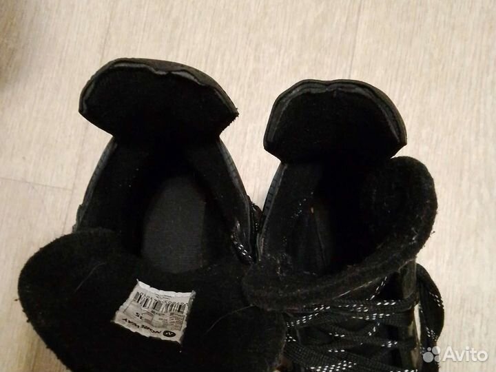 Коньки хоккейные детские