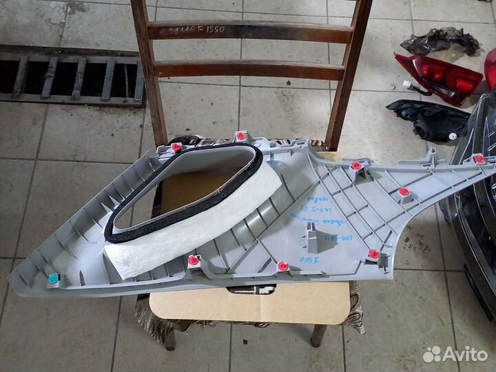 Обшивка багажника Lexus RX правая,2015-2019г