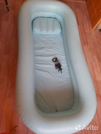 Надувная ванна для купания лежачих больных