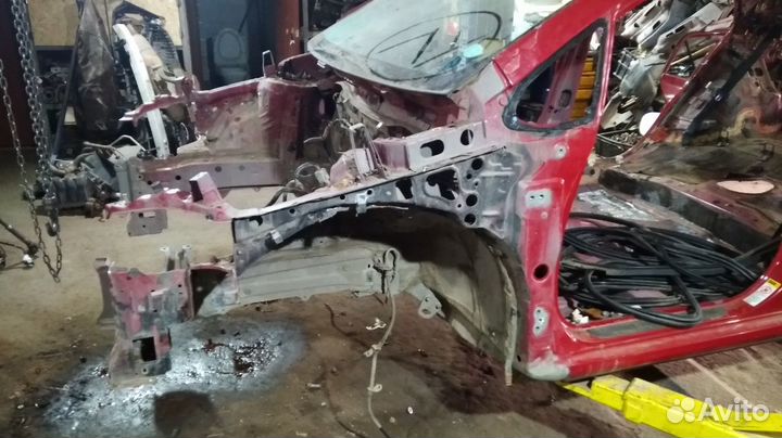 Четверть Auris (07-09) пер L б/у