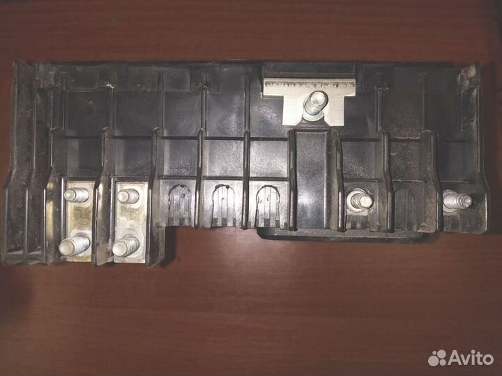 Блок предохранителей Фольксваген Пассат Б7