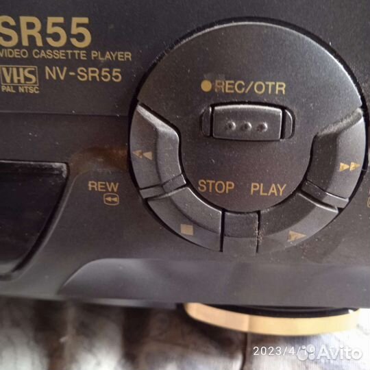 Видеомагнитофон panasonic