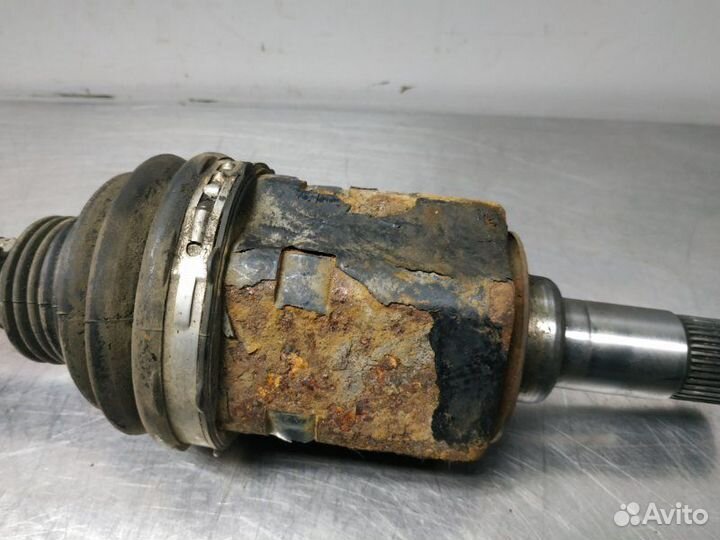 Привод в сборе передний левый Jeep Grand Cherokee