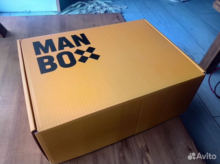 Коробка картонная подарочная MAN BOX