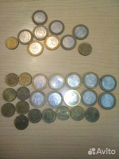 Юбилейные монеты